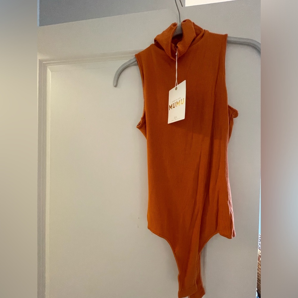 Show Me Your MUMU, Orange turtleneck bodysuit, NEVER WORN, TAGS ON, size small